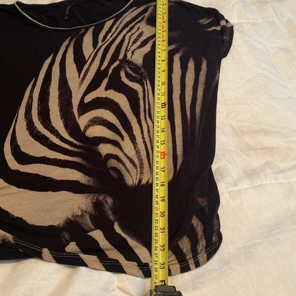 Skinny Minnie petite extra large, zebra studded shirt,ruched side - Picture 6 of 9